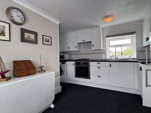 Kitchen/Diner- click for photo gallery